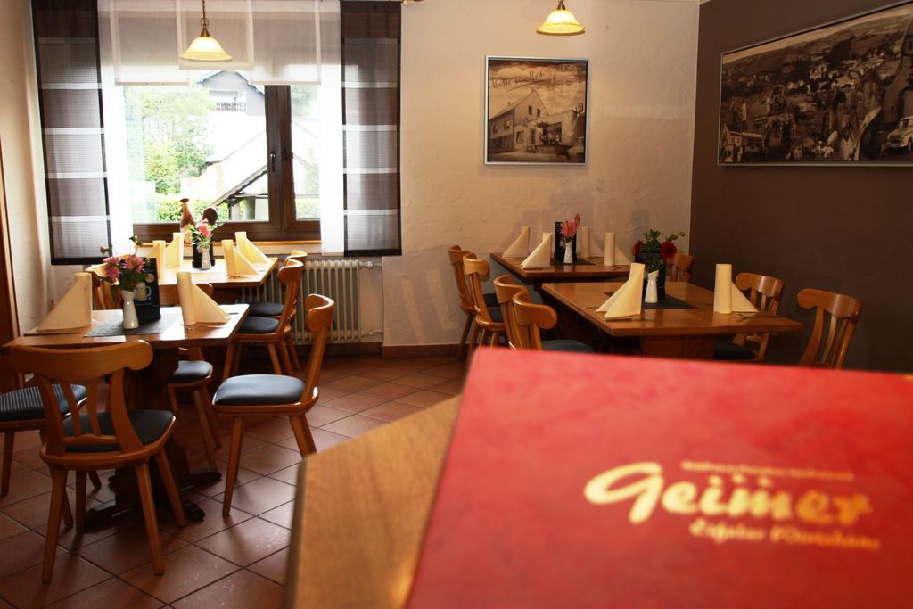 Gasthaus Pension Geimer Plutscheid Exterior photo